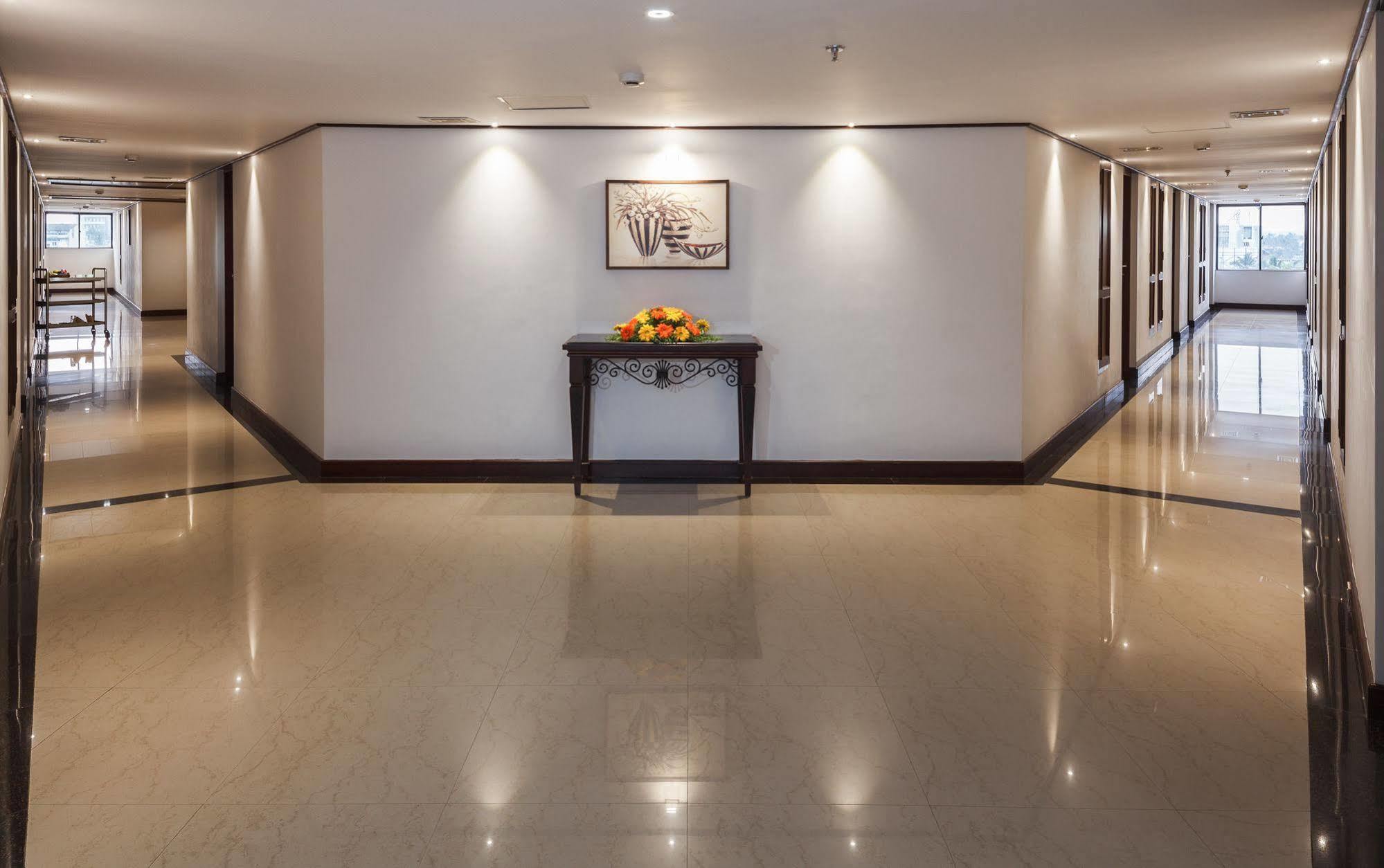 Keys Select By Lemon Tree Hotels, Malabar Gate, Кожикоде Экстерьер фото